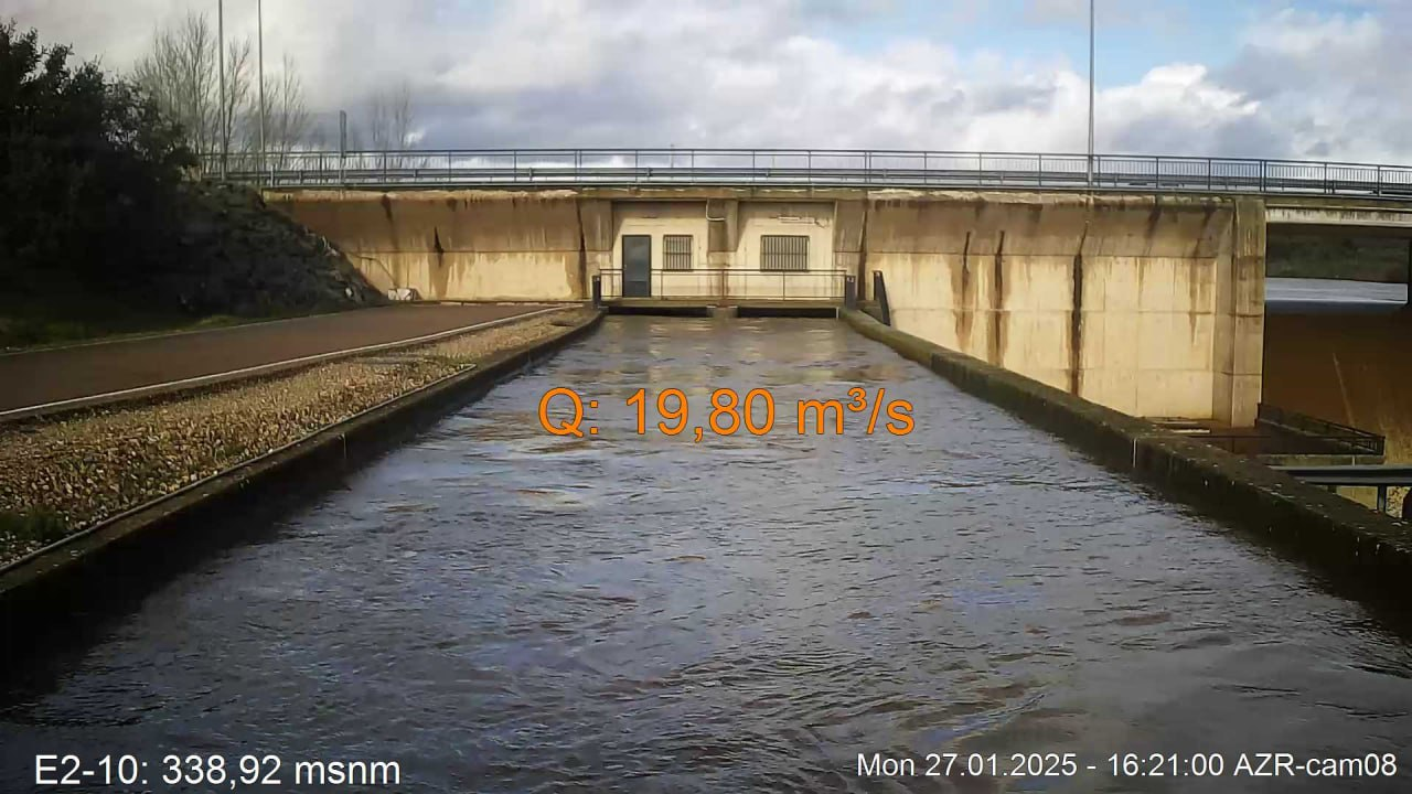 Salida del azud de Ruecas hacia Sierra Brava el 27 de enero de 2025