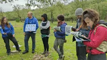 Voluntarios e integrantes de la CHG, el sábado durante la jornada.